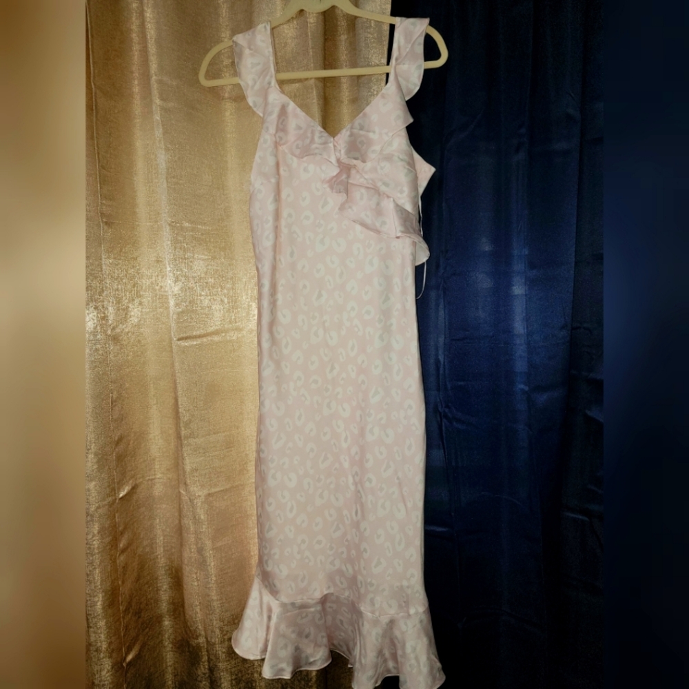Women's dress